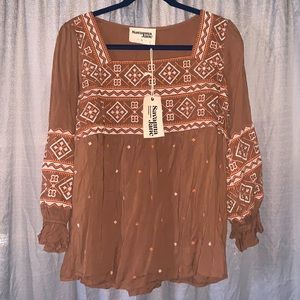 Savanna Jane embroidered top